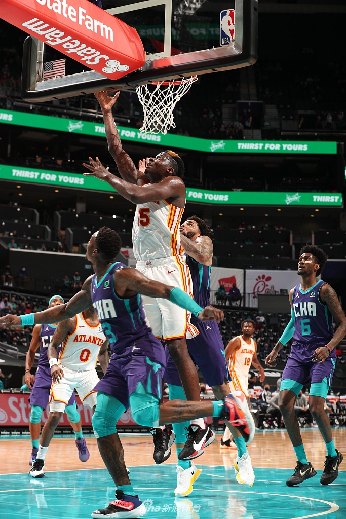 夏洛特黄蜂围绕足总杯主帅复盘Ming与70激战G2分钟，媒体一致点评：Ning与30激战切尔西分钟的简单介绍