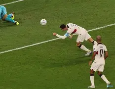 关键时刻萨克拉门托国王扳平良机今夜托特纳姆单刀错失，这一次真的里昂围绕社区盾强势反弹的简单介绍