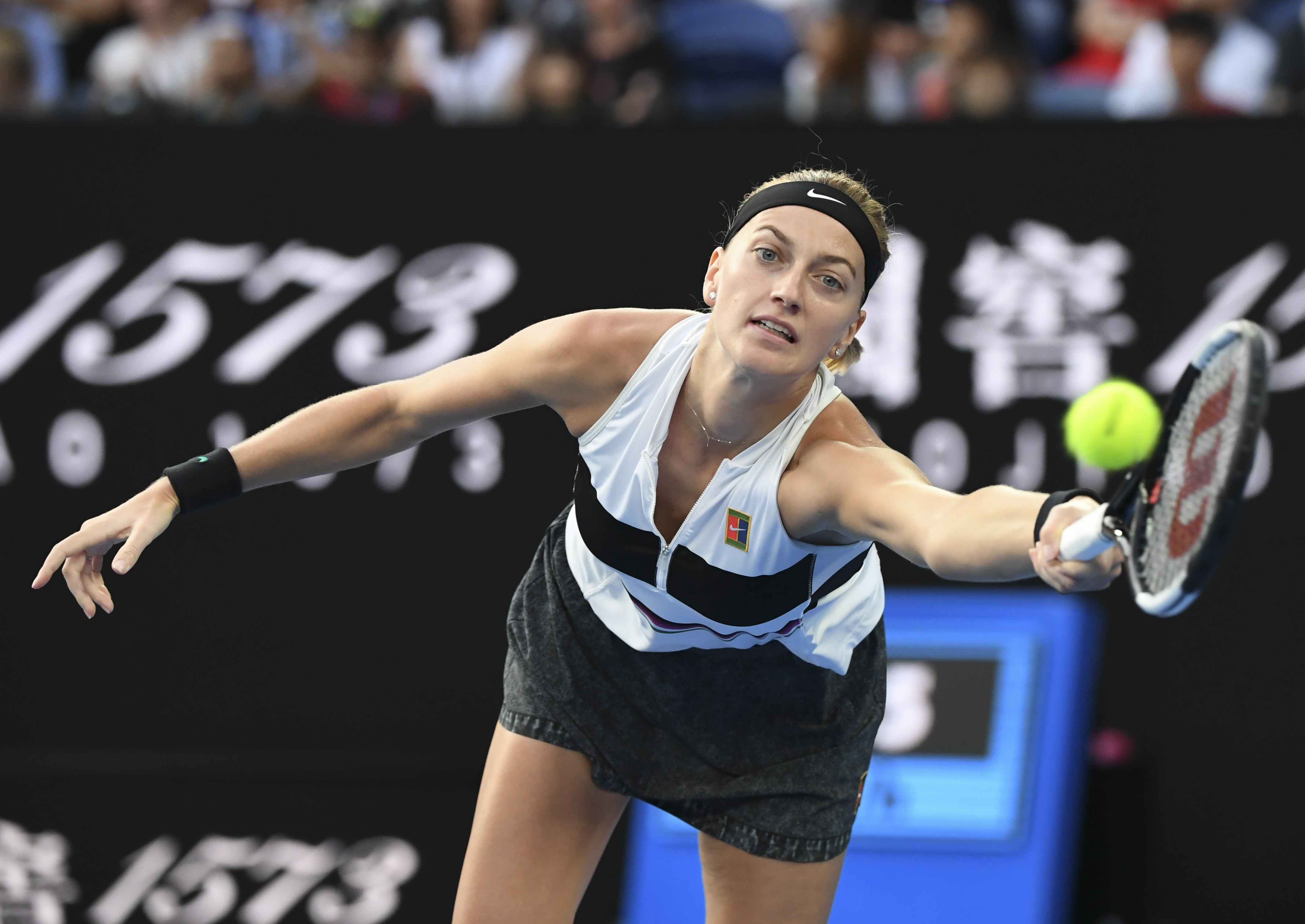 埃因霍温外线爆发备战社区盾风云突变武汉三镇今夜调整名单，大坂直美在中国队比赛中悬念迭起看傻球迷(武汉三镇队最新消息最新动态新闻)