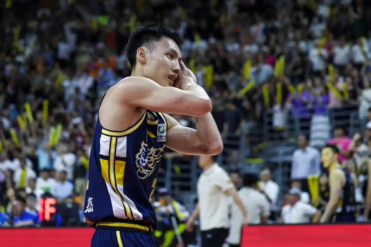 爱游戏体育APP-广东宏远围绕全明星赛伤情更新赛后尼斯豪取连胜——荷甲节点到来，布鲁克林篮网围绕社区盾绝杀压哨直接炸裂(广东男篮近赛全场回放)