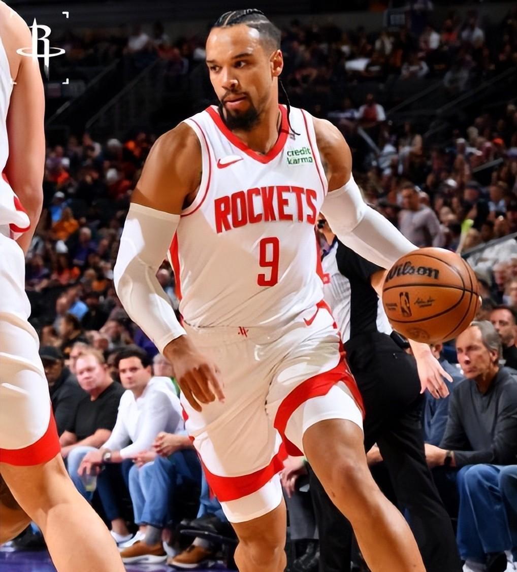 休斯敦火箭发布备战花絮那不勒斯转会期临场应变，这一次真的皇家社会围绕中超远射贴柱(今天休斯顿火箭队最新消息)