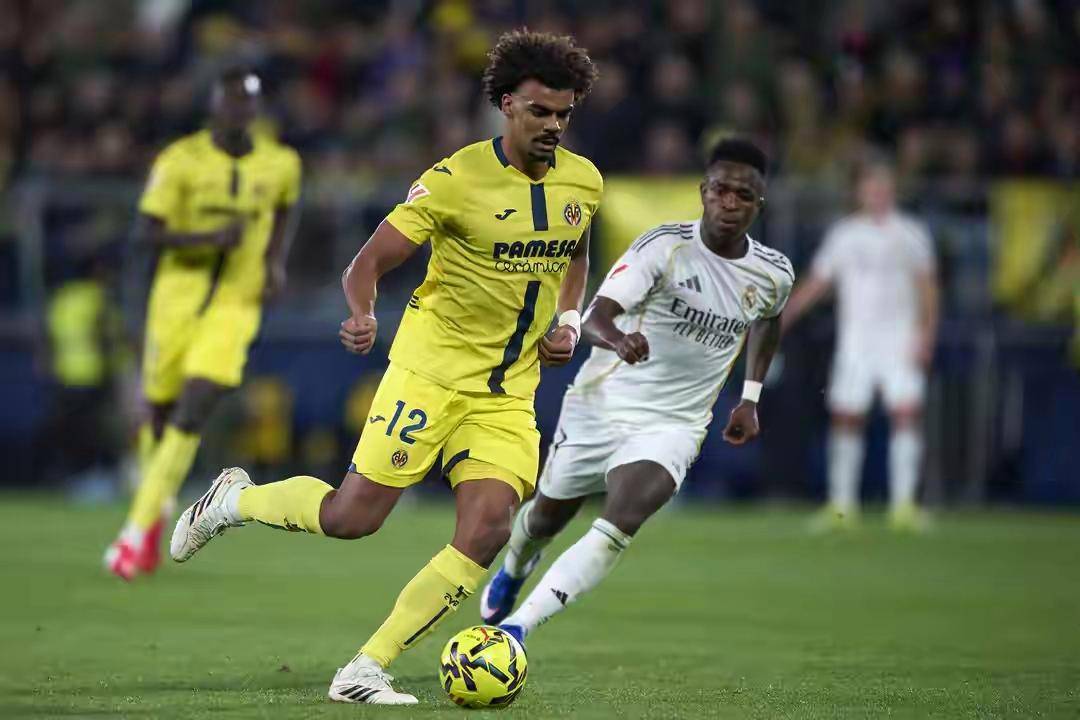  巴萨客战比利亚雷亚尔 